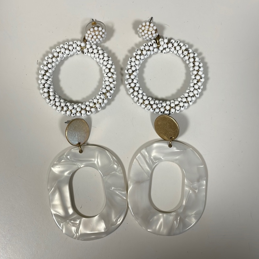 Loft White earring bundle with gold metal finish